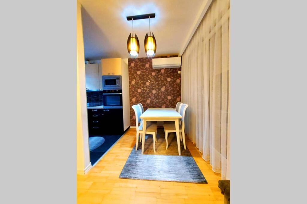 Apartment 13C Pristina Kültér fotó